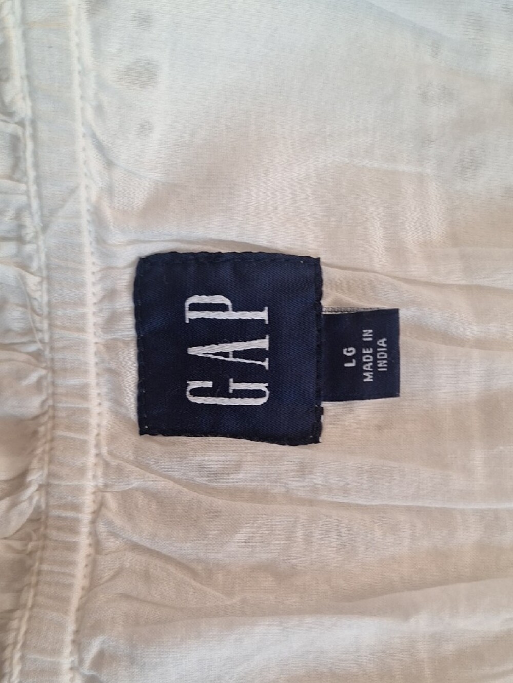 GAP Beautiful White Eyelet Summer Dress - Picture 6 of 7